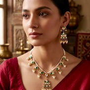 Blossom White Festive Necklace Set