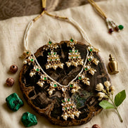 Blossom White Festive Necklace Set