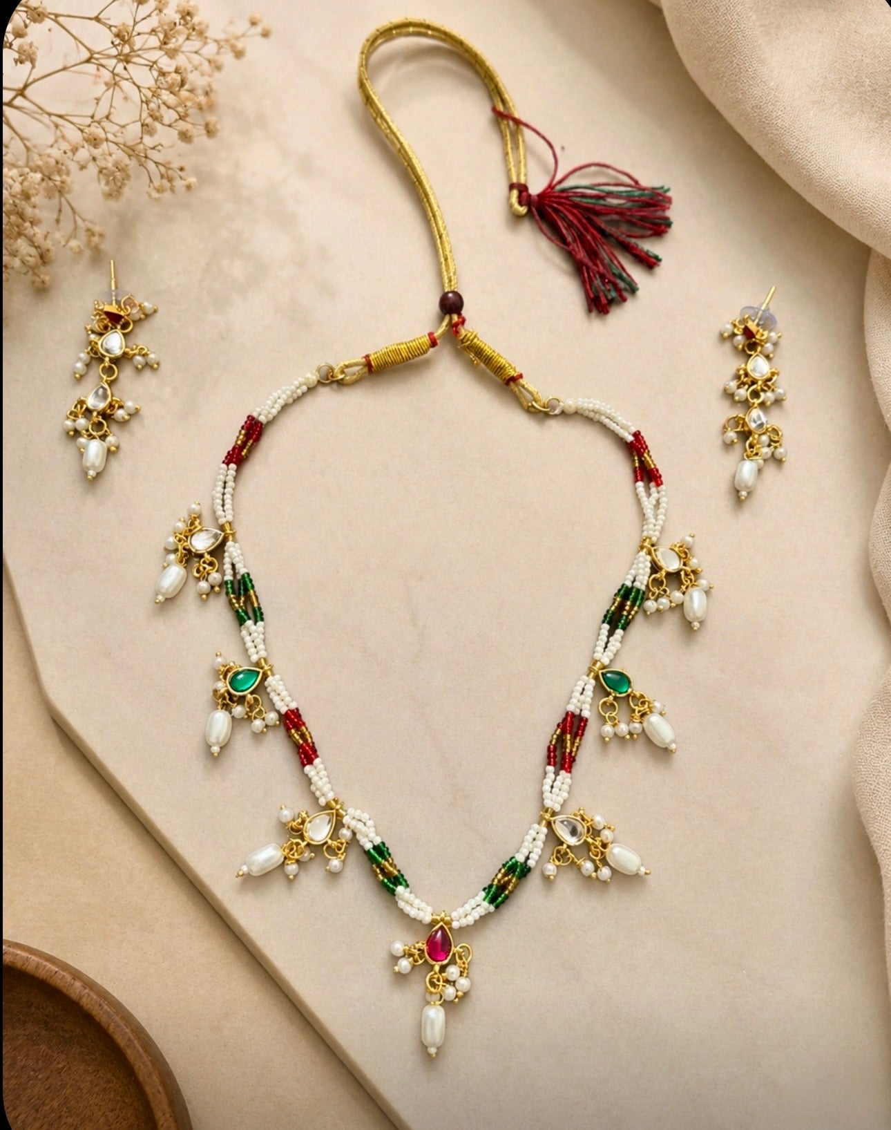 Gold-Plated Kundan and Seed Pearl light weight neacklace set