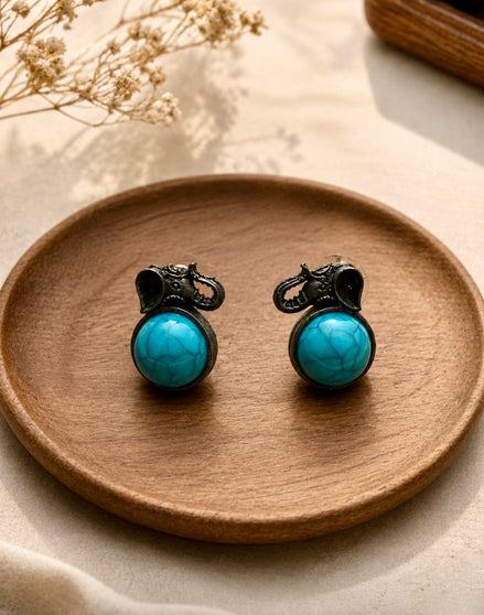 Oxidized Silver Elephant-Head Stud