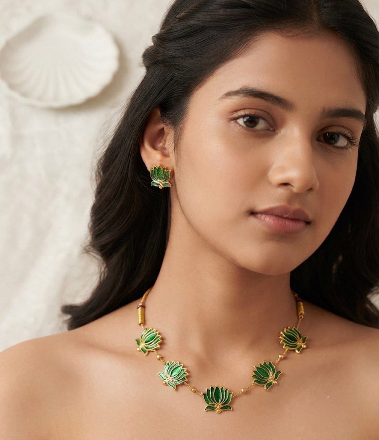 The Green Bloom Choker