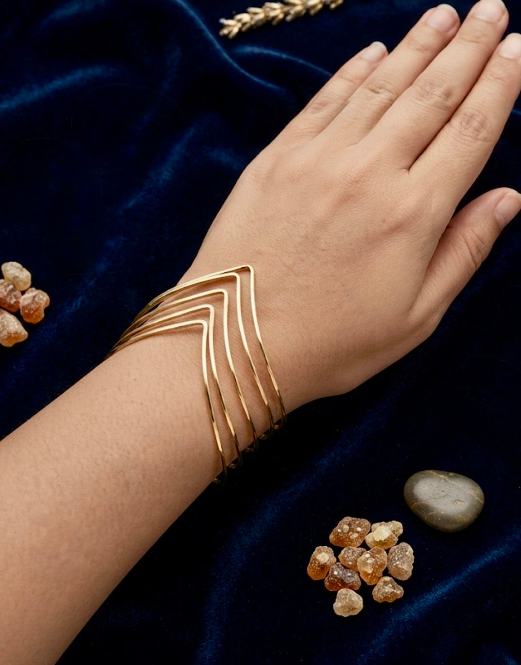 Aurelia Cuff
