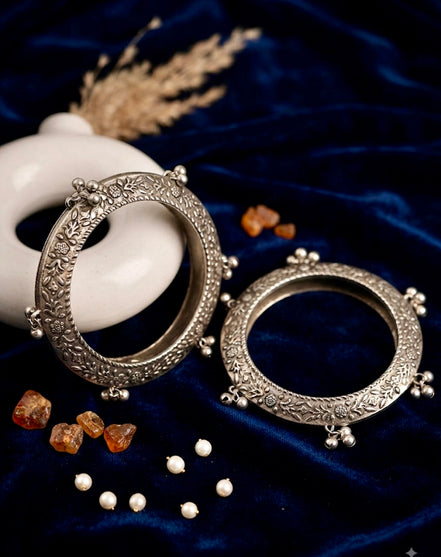 Vrinda Ghungroo Oxidised kada