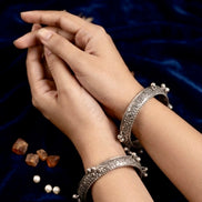 Vrinda Ghungroo Oxidised kada