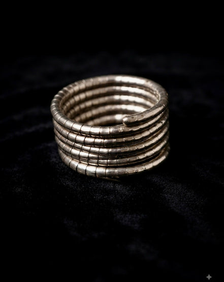 Aura silver spiral