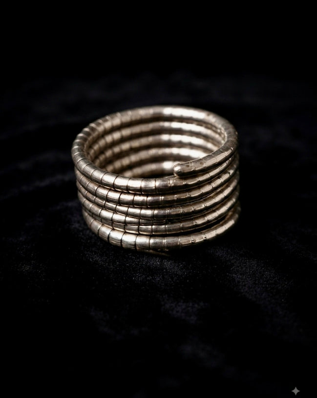 Aura silver spiral
