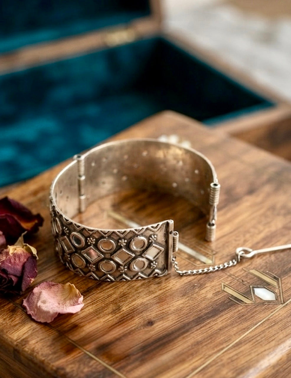 Zoya Mirror-Work Silver Cuff