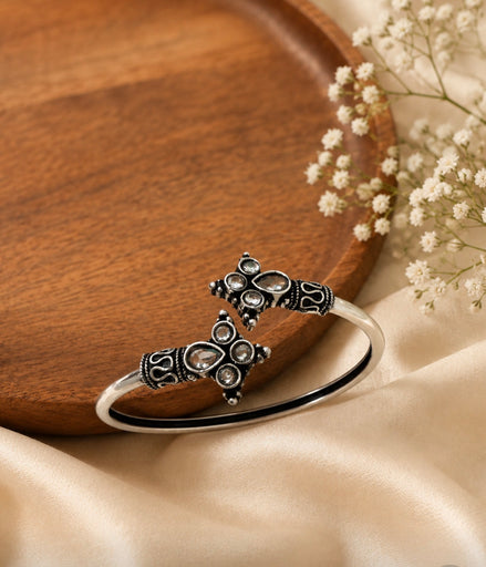 '' Vintage ''  Cuff