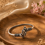 '' Vintage ''  Cuff