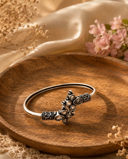 '' Vintage ''  Cuff