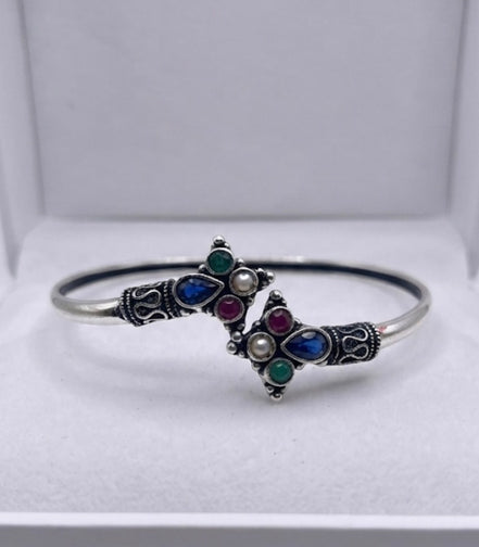 '' Vintage ''  Cuff