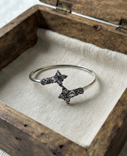 '' Vintage ''  Cuff