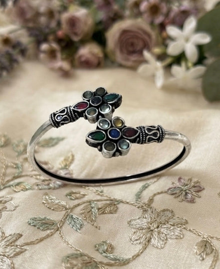 "Navratna" Indie Cuff