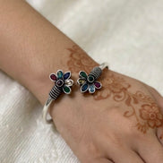 '' Gulbano '' Indie Cuff