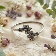 '' Gulbano '' Indie Cuff
