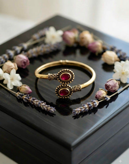 "Meera" Golden Cuff