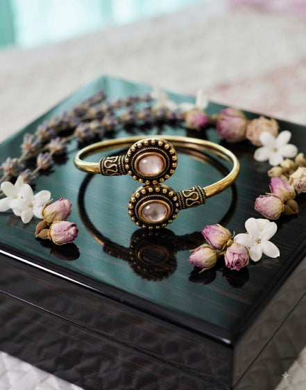"Meera" Golden Cuff