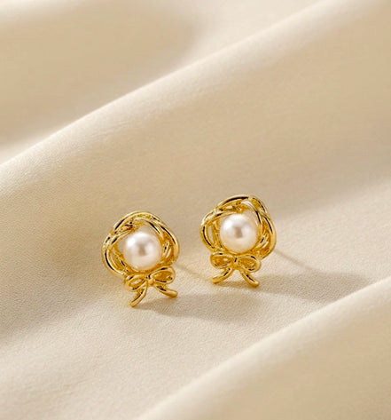 Darling Bow Studs