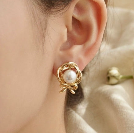 Darling Bow Studs