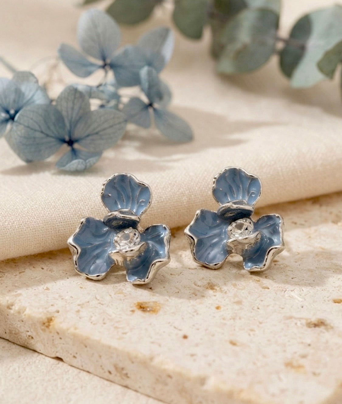 Winkle Studs