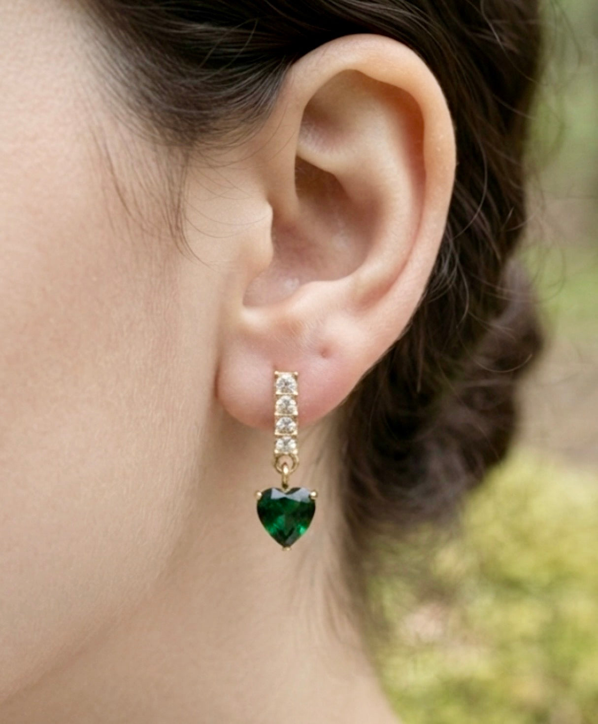 Tira Small Studs
