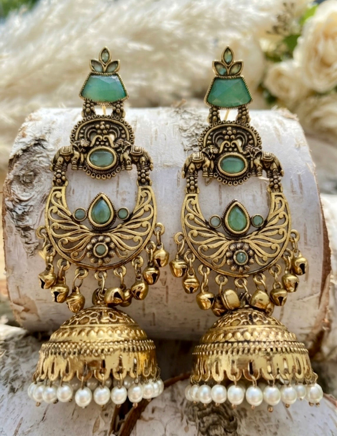 Sage Chand Jhumkas