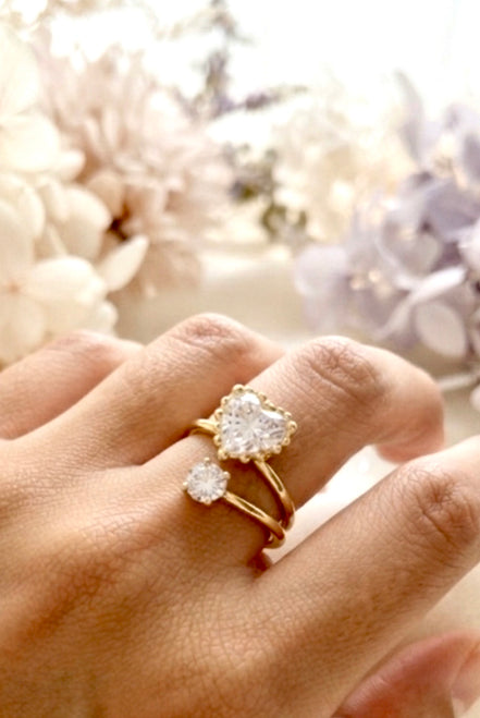 Sweetheart Orbit Ring