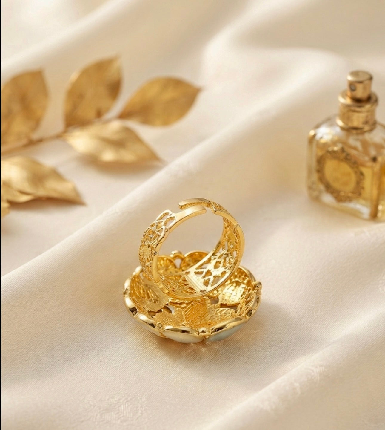 Riviera Ring