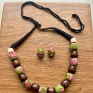 Matcha Rose Necklace