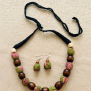 Matcha Rose Necklace
