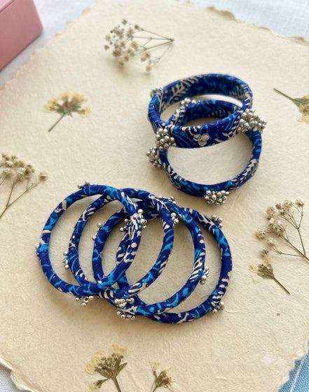 Ghunghroo Bandhani Bangle