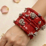 Ghunghroo Bandhani Bangle
