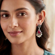 Sona Earrings