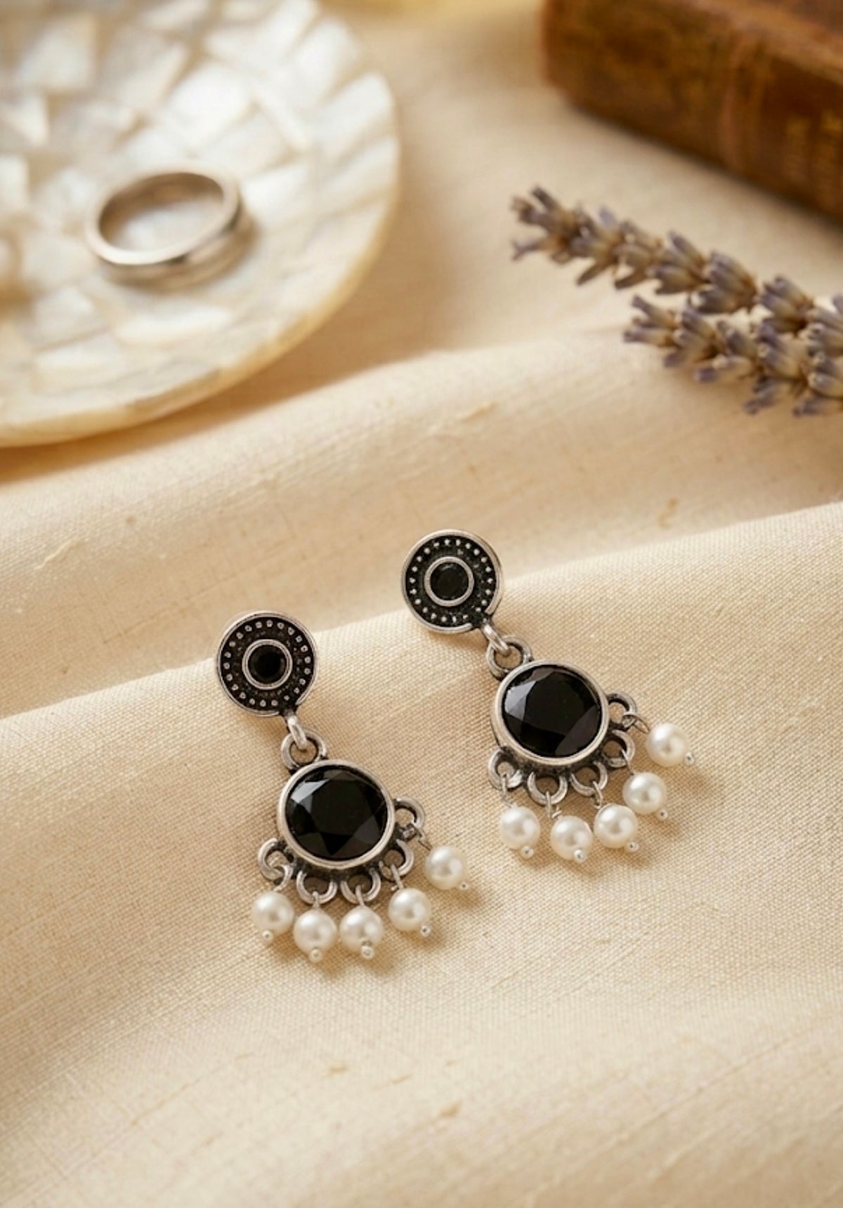 Sona Earrings