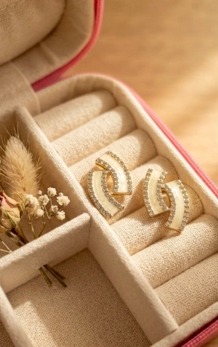Lavi Earrings