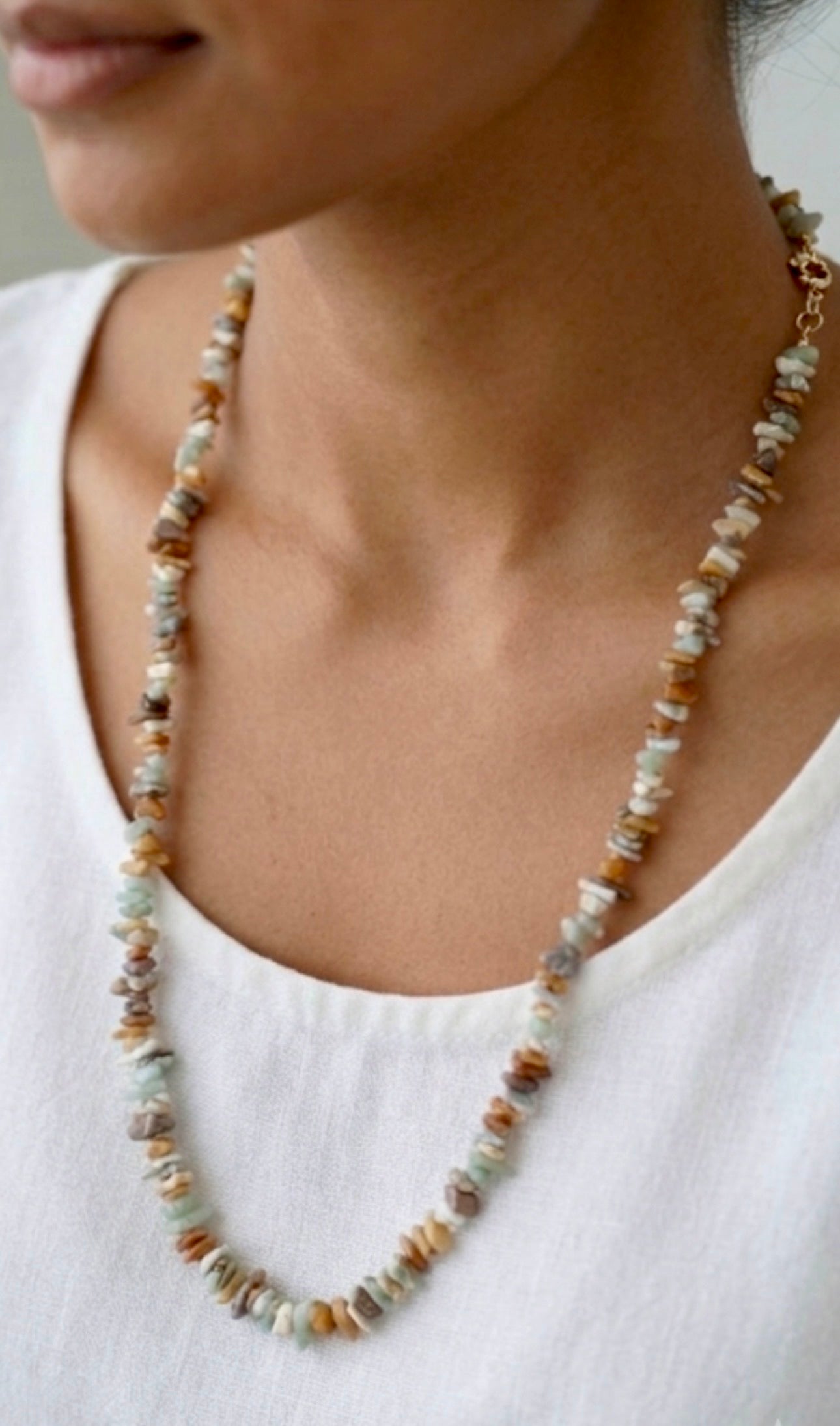 Gemstone chips Long Necklace