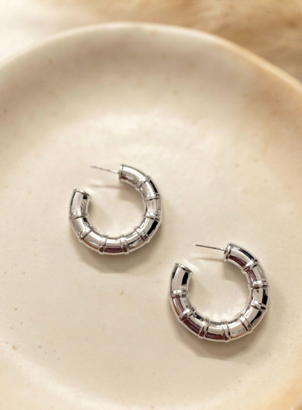 Circular Hoops