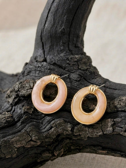 Gold-Rimmed Peach Drop
