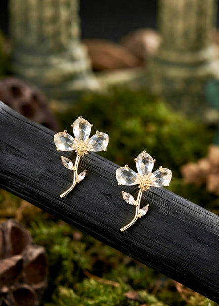 Dainty Studs
