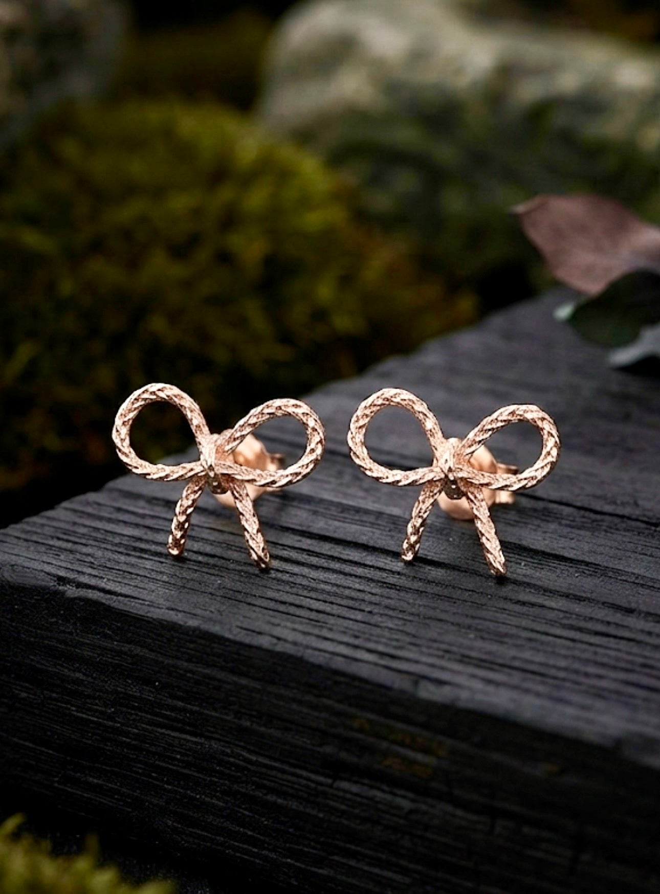 Cute Rose Gold Bow