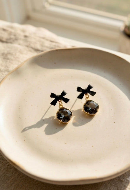 Black Velvet Bow