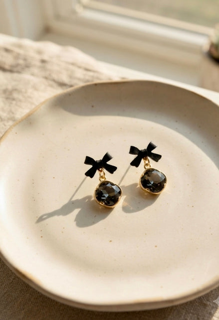 Black Velvet Bow