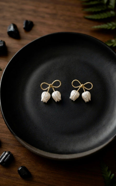 Valley Pearl Drop Earrings