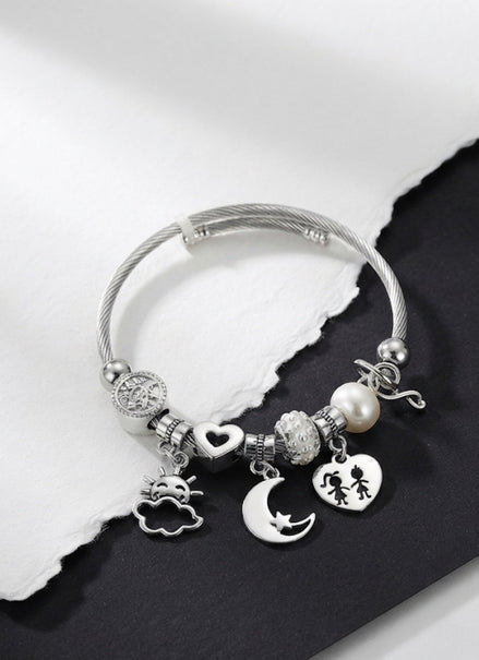 Silver-toned Twisted Charm Bracelet