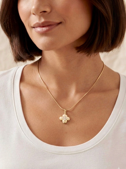 Flower Shaped AD Studded Pendant With Chain
