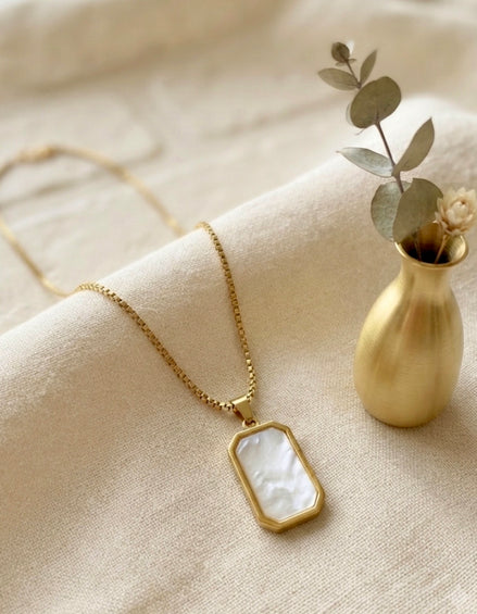 Mother-of-Pearl Rectangular Tag Pendant Chain