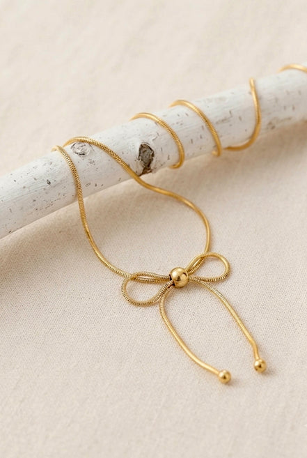 Pretty Bow Chain