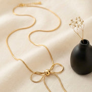 Pretty Bow Chain
