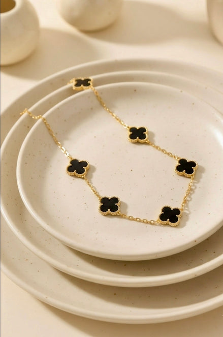 Guilloché Clover Antitarnish Necklace