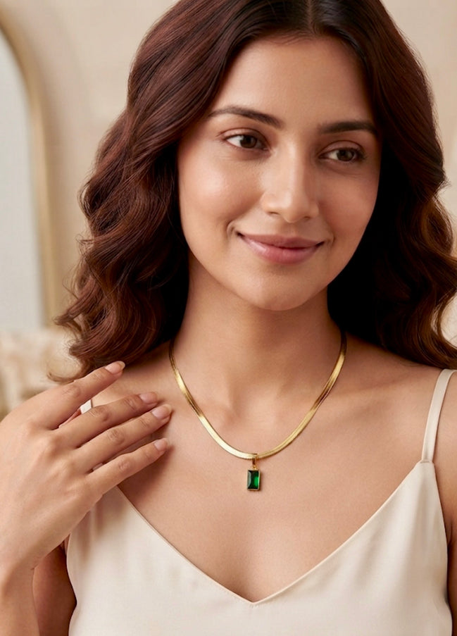 Emerald Baguette Herringbone Pendant Chain